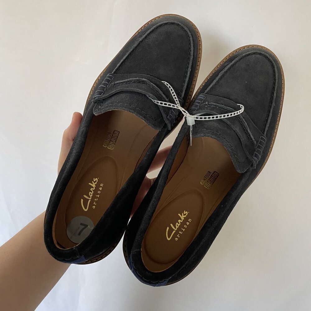 NWT Clarks artisan‎ pull on shoes contour cushion atticus navy suede women's 7M